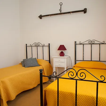 Belveliero - Il Capitano Bed and Breakfast 4*