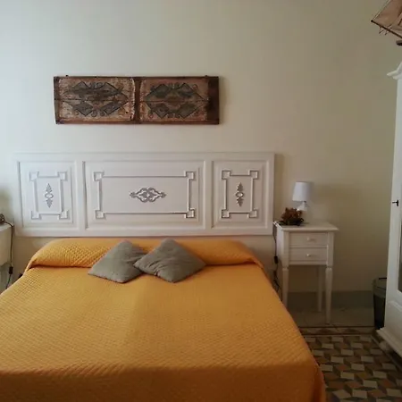 Bed & Breakfast Belveliero - Il Capitano 3*